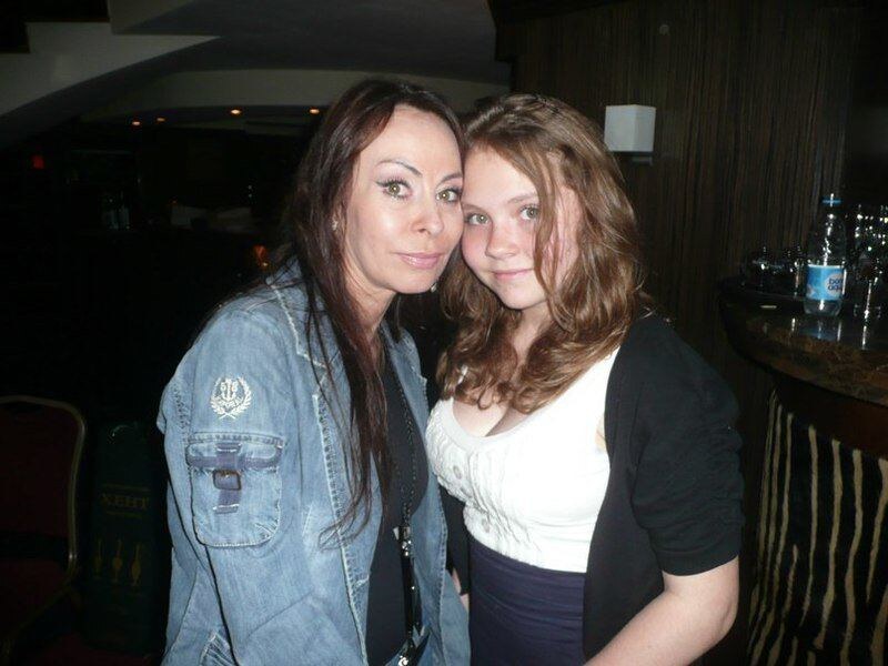 Доминика Хлебникова: первые шаги в публичности, но не на сцене.