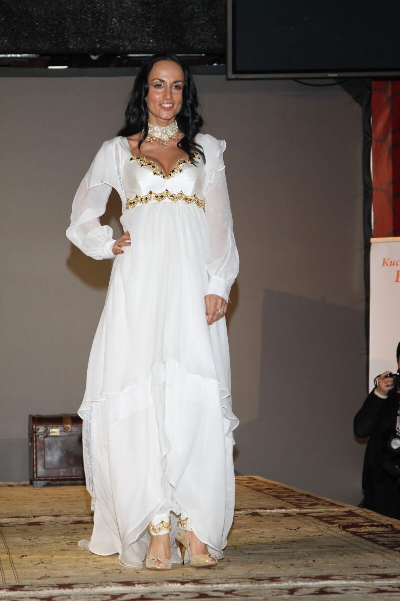 Детективные романы Ирины Волк стали для неё способом отвлечься от напряжённой работы.