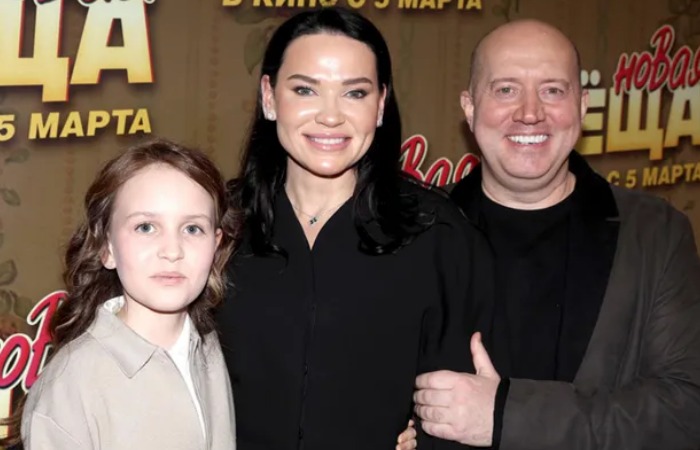 «Лишний в семье, на краю пропасти»: как Сергей Бурунов, пережив предательство и алкоголь, обрел любовь и борется со страхом стать отцом