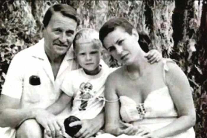 За «хрустальным голосом» скрывалась драма: 20 лет одиночества в браке и сын, назвавший творчество «балаганом»