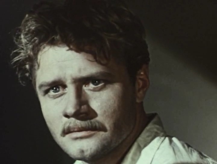 С учительницей Натальей Леонид Тарабаринов обрёл настоящее семейное счастье и прожил до конца своих дней.