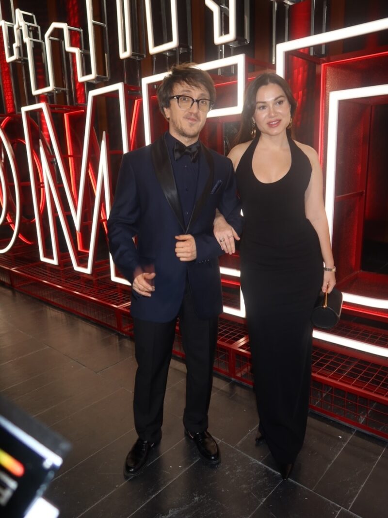 Старший сын Артём увлекается восточной культурой и самбо.