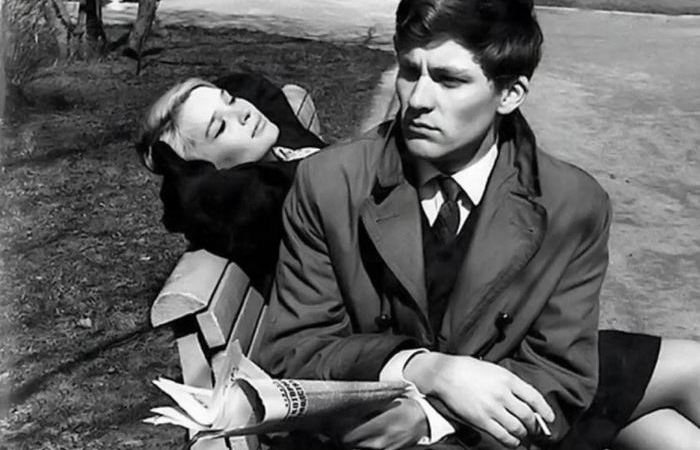 «Невиноватая я!»: Роковая блондинка СССР, покорившая миллионы, но... как Светлана Светличная потеряла сына в 34, обвинила старшего в убийстве и закончила жизнь с болезнью, стёршей память.