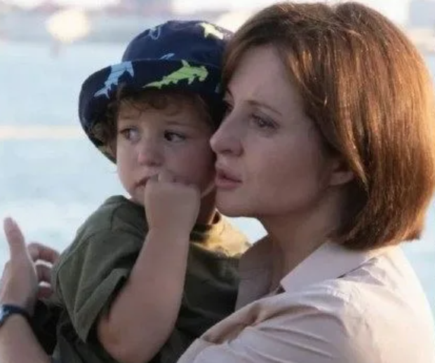 Необычное решение режиссёра: дочь Анны Банщиковой в роли сына.