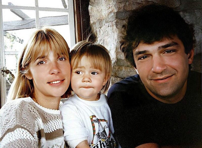 Леван Учанейшвили, который некоторое время считался отцом Святослава.