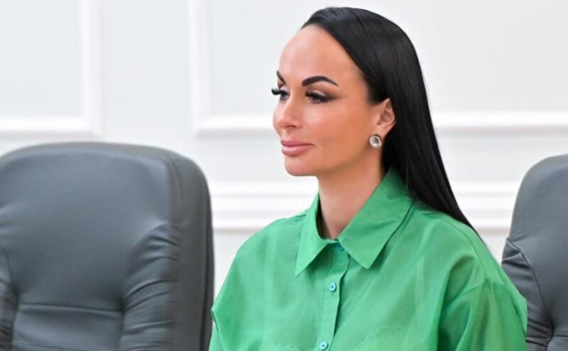 Помимо основной деятельности, Ирина Волк находит время для писательского творчества.