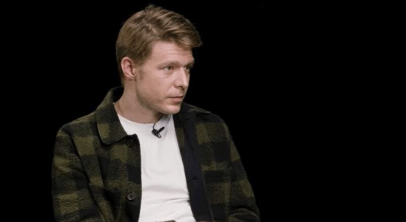 Взгляд в будущее: Никита Ефремов на пути к себе.