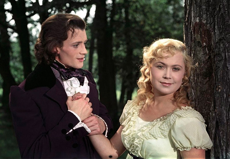Молодая Светлана Немоляева в кинофильме «Евгений Онегин», 1958 год.