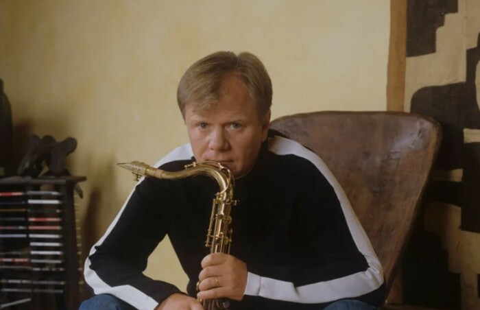 Три развода и боль разлуки с сыновьями за океаном : Как Игорь Бутман в 50 с лишним лет нашёл «взаимный расчёт» с женой, которая младше его на 32 года?