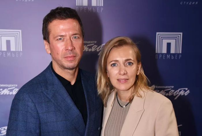 Идеал, учивший верности, рухнул спустя 20 лет : Андрей Мерзликин о разводе: «Бог забирает вечное, чтобы показать, что вечное — внутри»