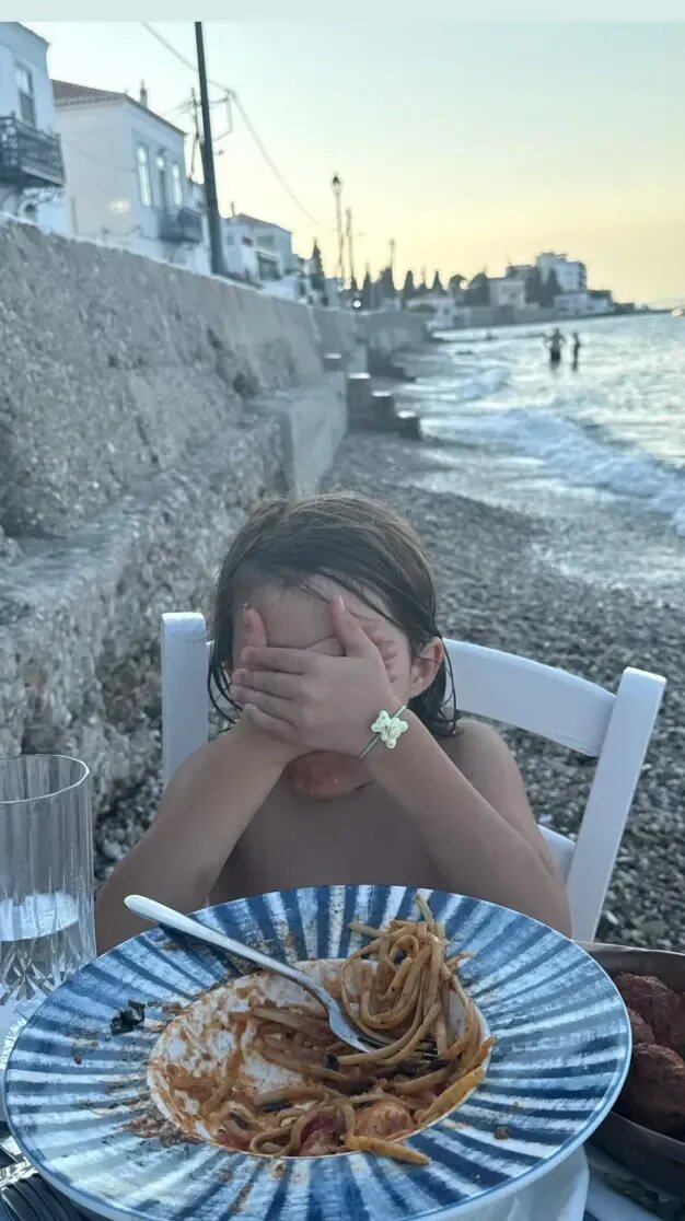 Пятилетняя Ода-Валентина, дочь Ольги Зуевой и Данилы Козловского.