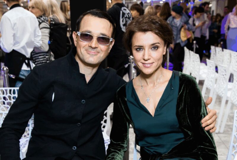 Долгое время их брак казался нерушимым, примером для многих.