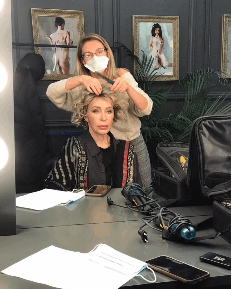 «Я отдам руку, ногу, почку…»: почему 79-летняя Татьяна Васильева вкалывает на износ ради 7 внуков и взрослых детей