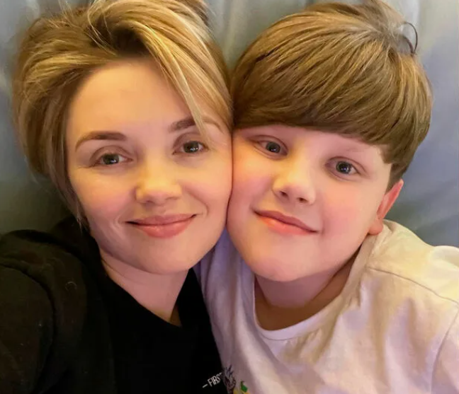 Актриса с сыном Гордеем, который носит редкое имя.