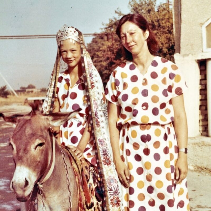 «Это не его дочь»: как отказ отца закалил 202-сантиметровую Екатерину Гамову, а она обрела семью с Михаилом Мукасеем и сыном Никитой