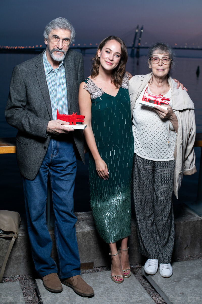 Пара, которая притягивала взгляды: Аглая и Илья в период их отношений.