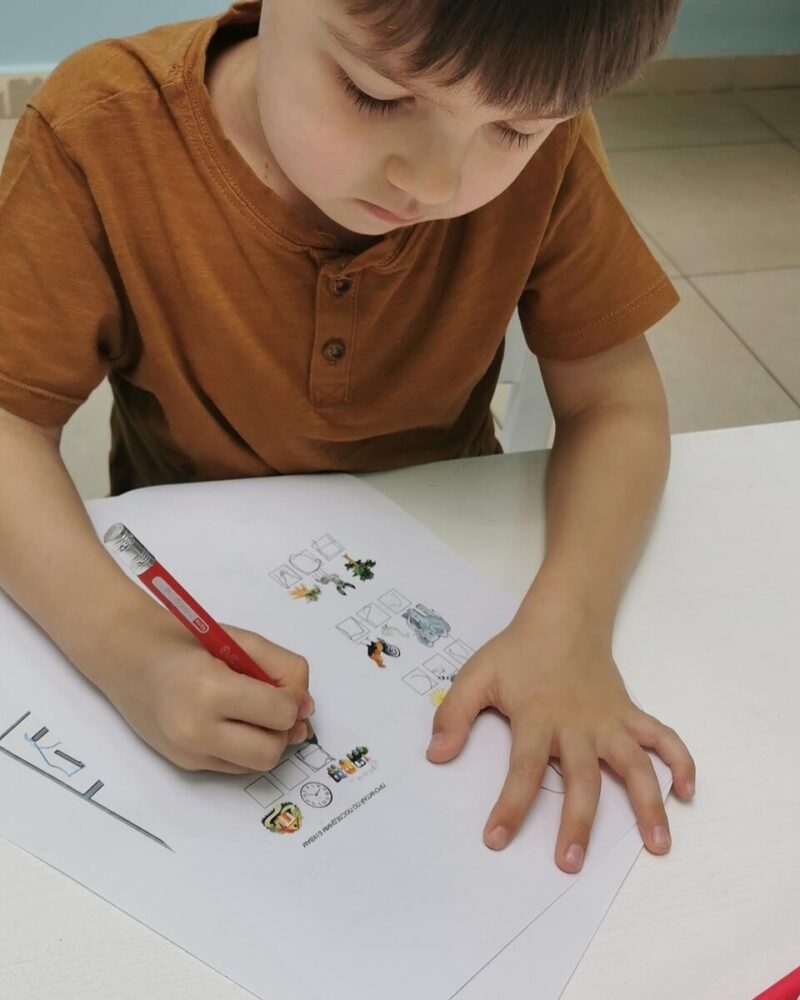 «Это не его дочь»: как отказ отца закалил 202-сантиметровую Екатерину Гамову, а она обрела семью с Михаилом Мукасеем и сыном Никитой