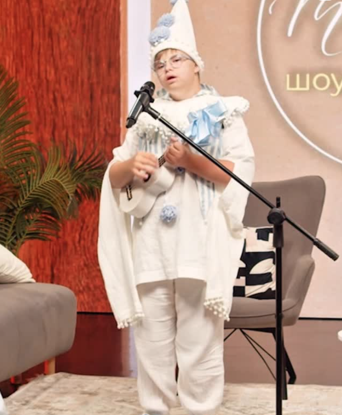 Музыка — одно из многочисленных увлечений юного Семёна.