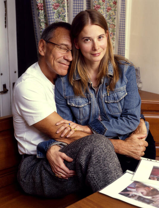 36 лет разницы и четыре брака: Как Юлия Высоцкая «заставила» Андрея Кончаловского отказаться от привычки жениться