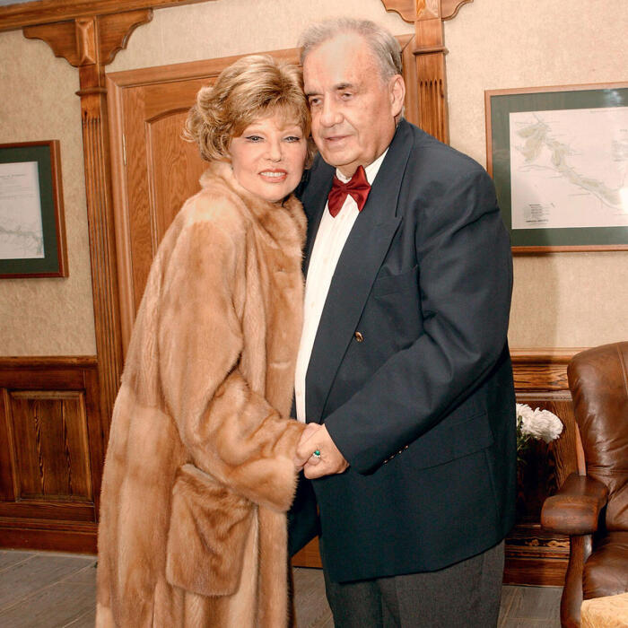 25 лет «ему не нравилась»: Как Эльдар Рязанов, «тайно влюблённый» в другую, спустя четверть века признал Людмилу Гурченко «бриллиантом»