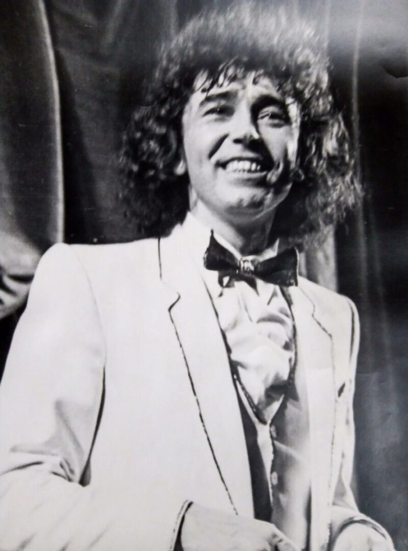 За кулисами успеха: Валерий Леонтьев и его неизменная спутница.