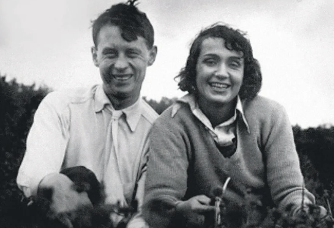 Марина Ладынина стала не только музой, но и второй супругой режиссера.