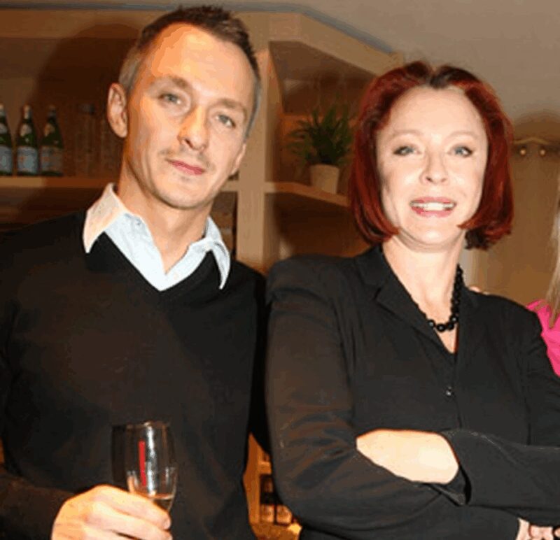 Молодой Никита Михалков, только начинающий свой путь в кинематографе.