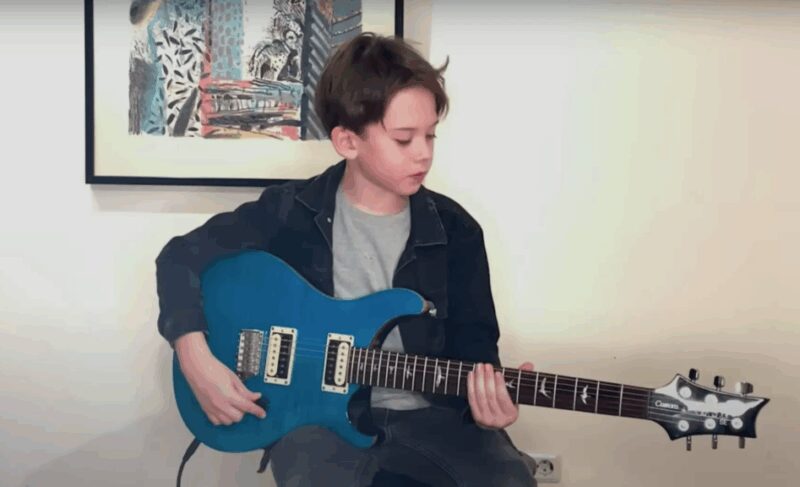 На съемочной площадке: Платон Шепелев в сериале «Плакса».