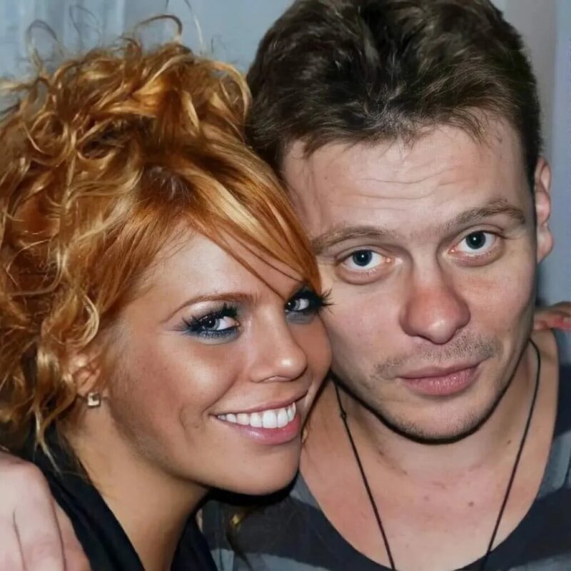 Брат и сестра не всегда находили общий язык.