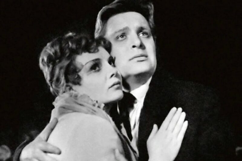 Актриса, чей взгляд пленял и завораживал.