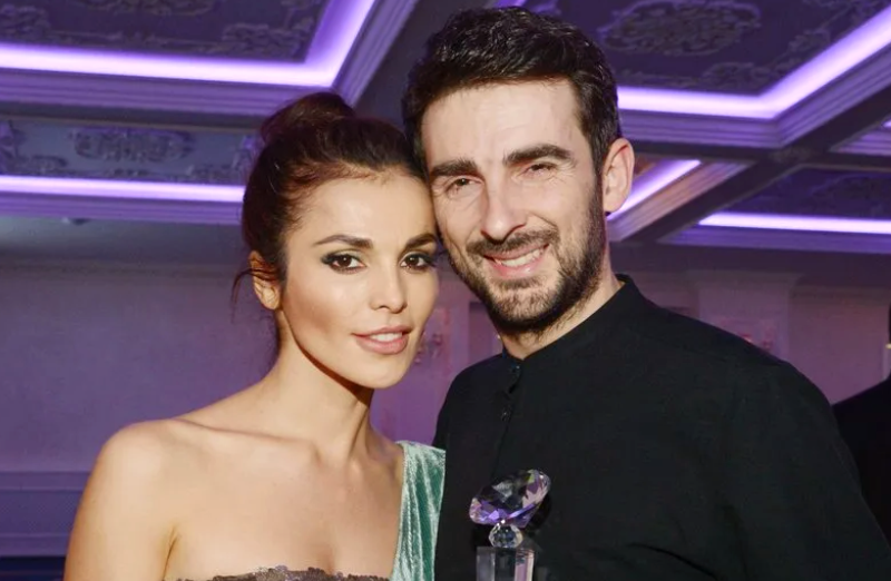 Сати Казанова и Стефано Тиоццо: певица, когда-то скептически относившаяся к бракам с иностранцами, нашла своё счастье с итальянцем.