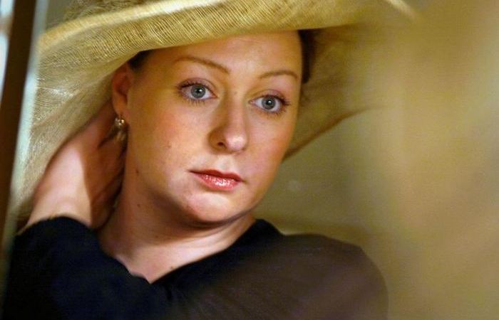 «Чуть ласты не двинула»: Как актриса Аронова пережила измены, побои и гепатит, чтобы в 32 года обрести счастье