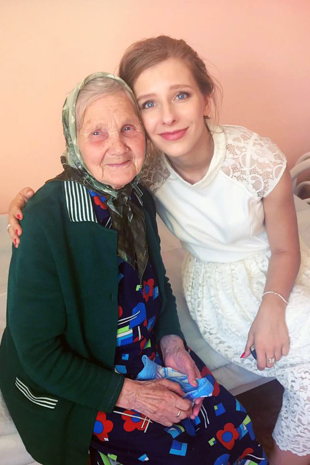 31-летняя звезда «Папиных дочек» : «Она себе на уме» — как Лиза Арзамасова, несмотря на 21-летнюю разницу, нашла счастье с Авербухом и родила двоих детей