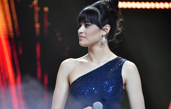 Брошенная в 3 года: как Диана Анкудинова стала звездой, а родная мать «вспомнила» о ней