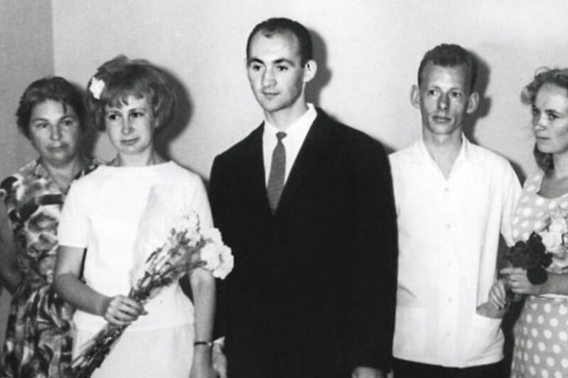 «Девочка-каучук» пережила измены и одиночество: как Мария Аронова 20 лет ждала брака, чтобы обрести счастье с Евгением Фоминым