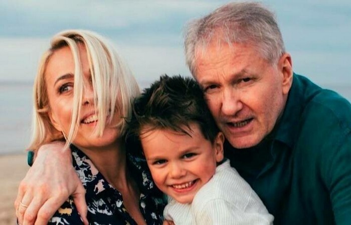 «Расставались из-за моих баб»: Как Игорь Бочкин, пережив тромбоз в начале 2000-х, нашёл счастье и сына в четвёртом браке с актрисой Анной Легчиловой, младшей на 12 лет