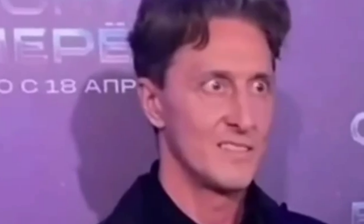 Реакция супруга Натальи Ионовой на публике вызвала широкий резонанс.