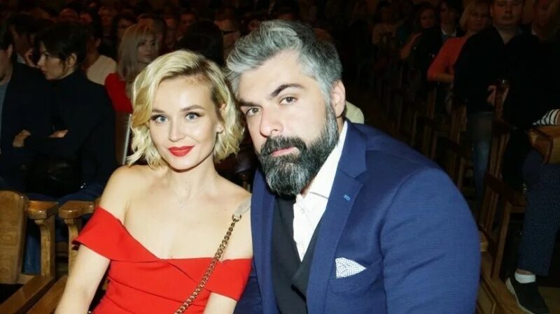 Казалось, их история любви была написана в небесах.