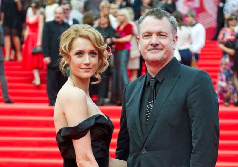 Виктория Исакова и Юрий Мороз познакомились благодаря Даше Мороз.