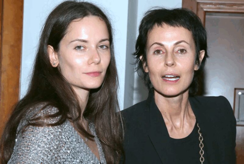 Ирина Апексимова с дочерью Дарьей, продолжающей актерскую династию.