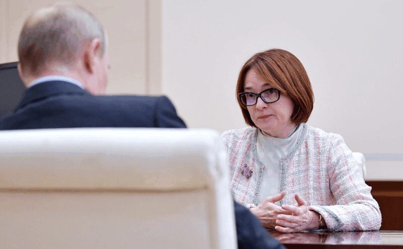 Непотопляемая «железная леди»: От «копеек» за миллиардные штрафы до обвала рубля – как 60-летняя Эльвира Набиуллина управляет судьбой страны