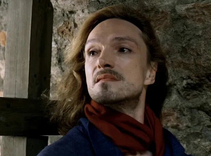 Андрей Дубовский в историческом костюме, возможно, в роли из «Графини де Монсоро».