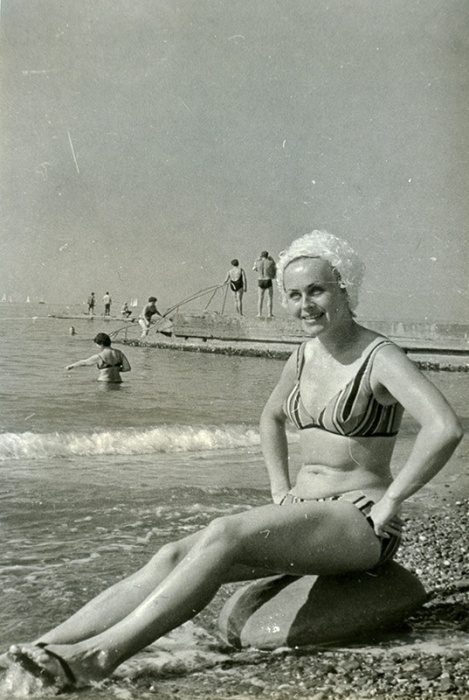 «Нас просто выбросили»: почему звезда СССР Алла Данько в 80 лет пережила нервный срыв из-за сына.