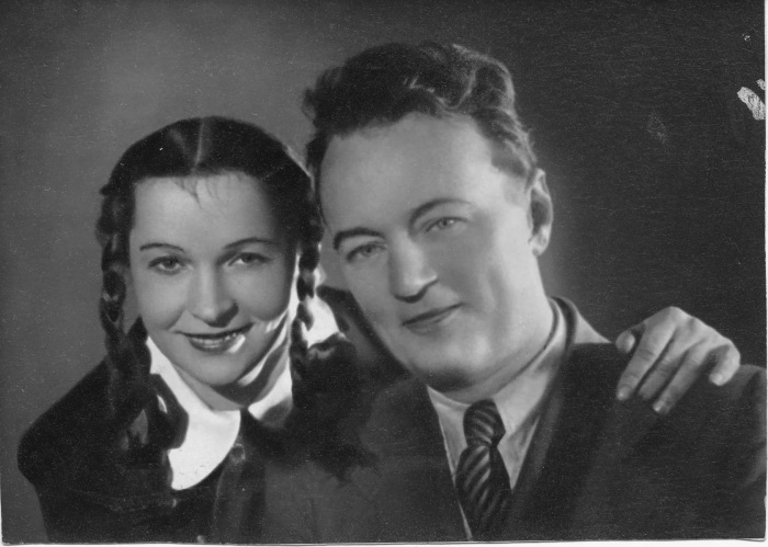 16-летняя «циркачка» пережила расстрел братьев и гибель мужа: Вера Марецкая — как «Хозяйка» Моссовета вела войну с Орловой до её смерти и записывала роли, не вставая с постели