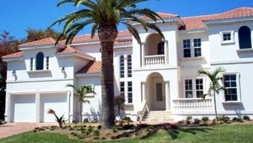 «Зависть к успеху» и 325 миллионов: как экс-первая ракетка мира Мария Шарапова обрела семейное счастье в особняках за 8,6 млн