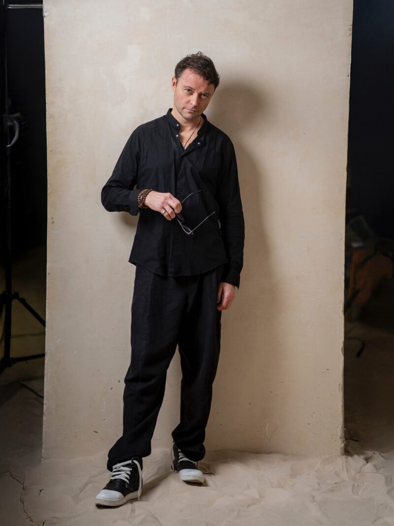 Актер, чей образ идеального семьянина неожиданно разрушился.