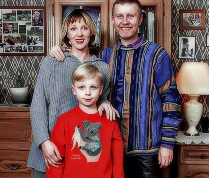 Семейная идиллия: Елена Яковлева с сыном Денисом.