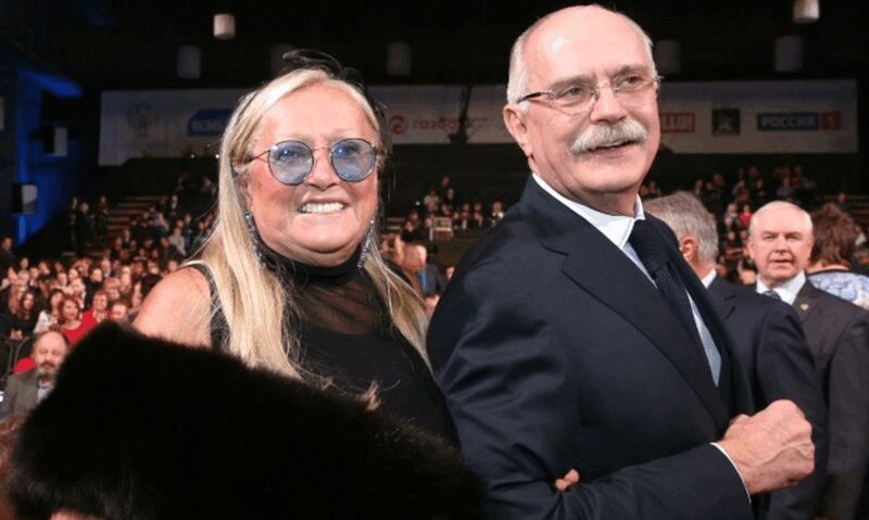 Дети Михалковых – Анна, Артем и Надежда – всегда были опорой для родителей.