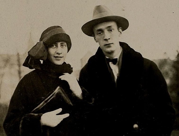 «Я люблю тебя больше всего на свете», но выбрал жену: Как Вера Набокова спасла рукопись «Лолиты» и пережила мужа на 14 лет