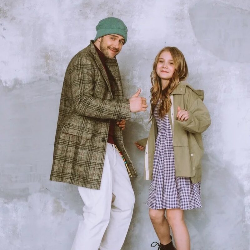 Иван Жидков с новой супругой Лилией Соловьёвой и сыном Степаном.